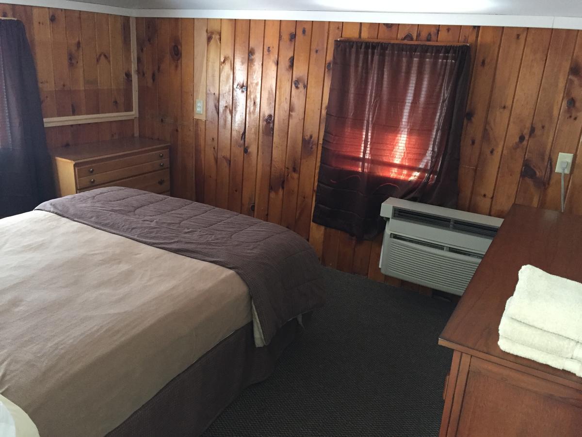 Beach Villa Motel *